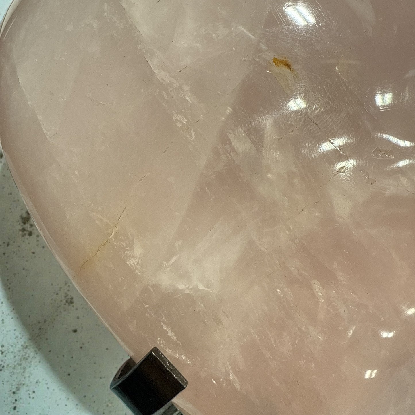 Genuine Heart shaped Rose quartz N471