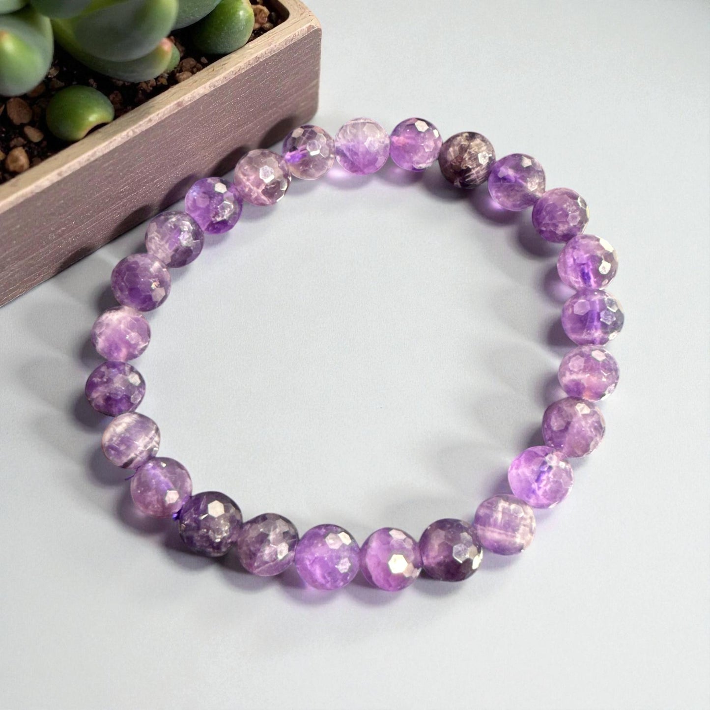 Amethyst bracelet 8 mm