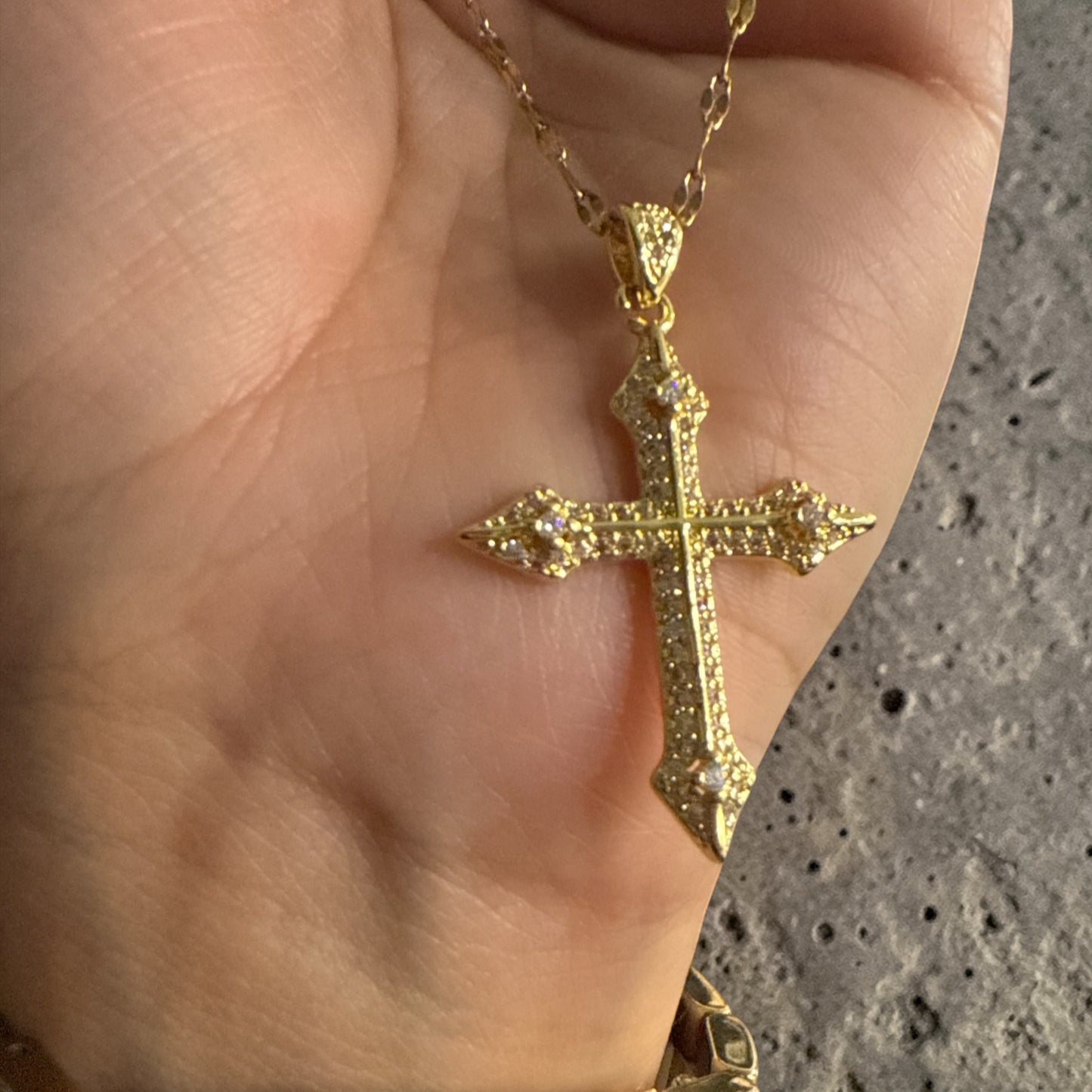 18K Gold Plated Cross Necklace (Free shipping)