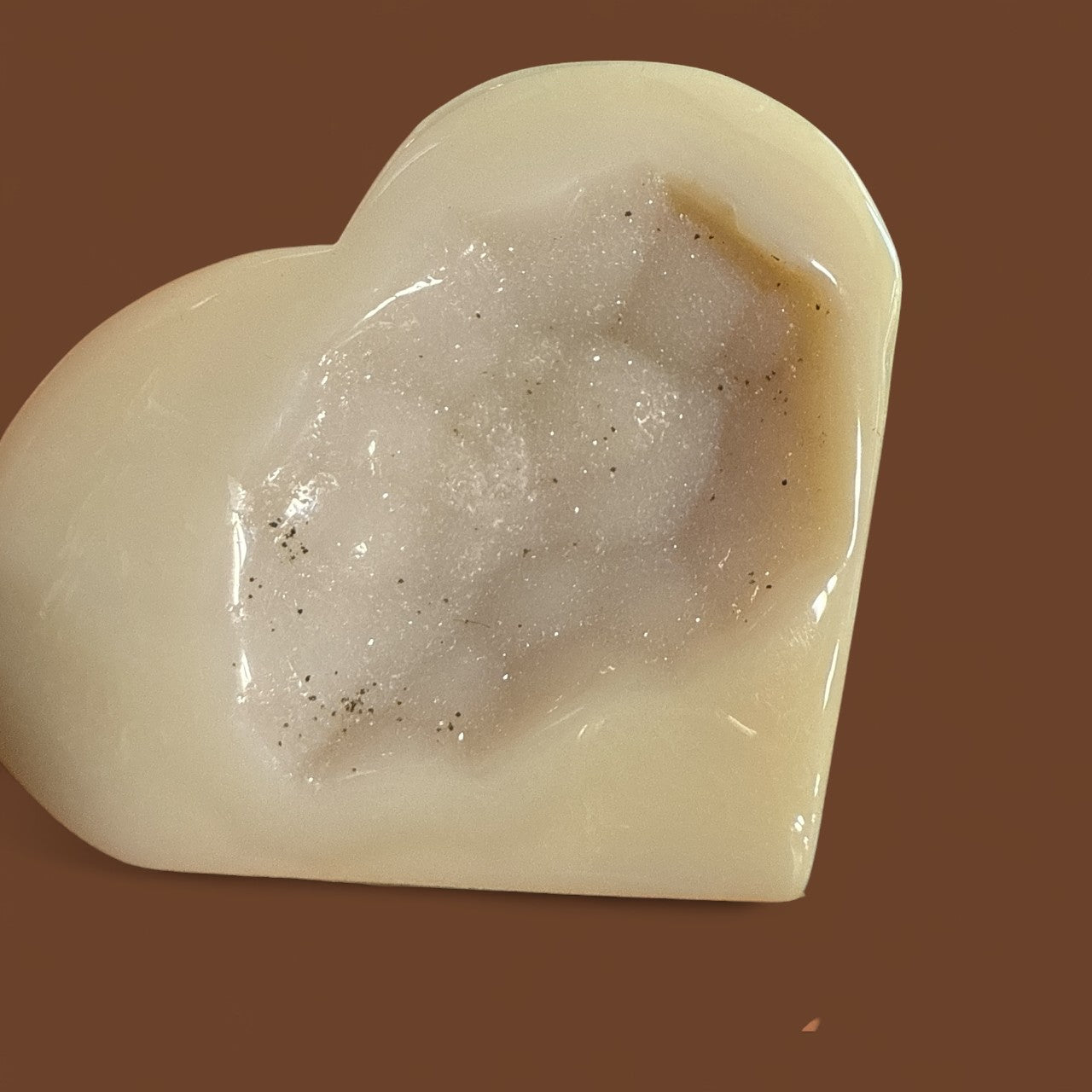 Genuine Agate Hear Shaped with Druzy N428