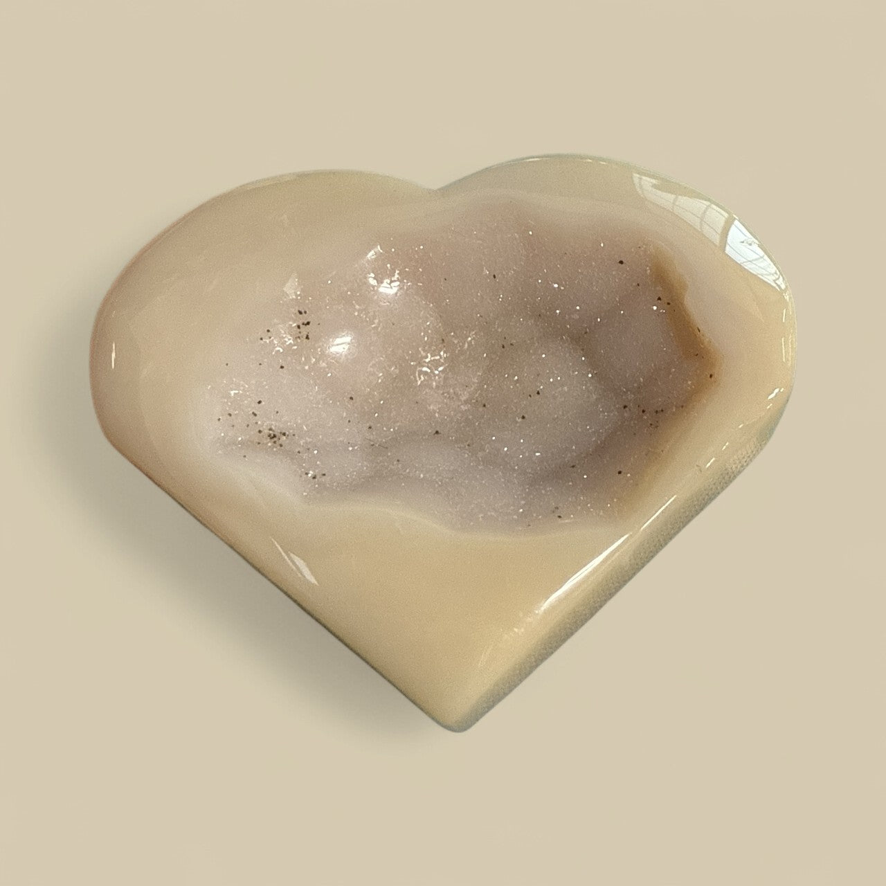 Genuine Agate Hear Shaped with Druzy N428