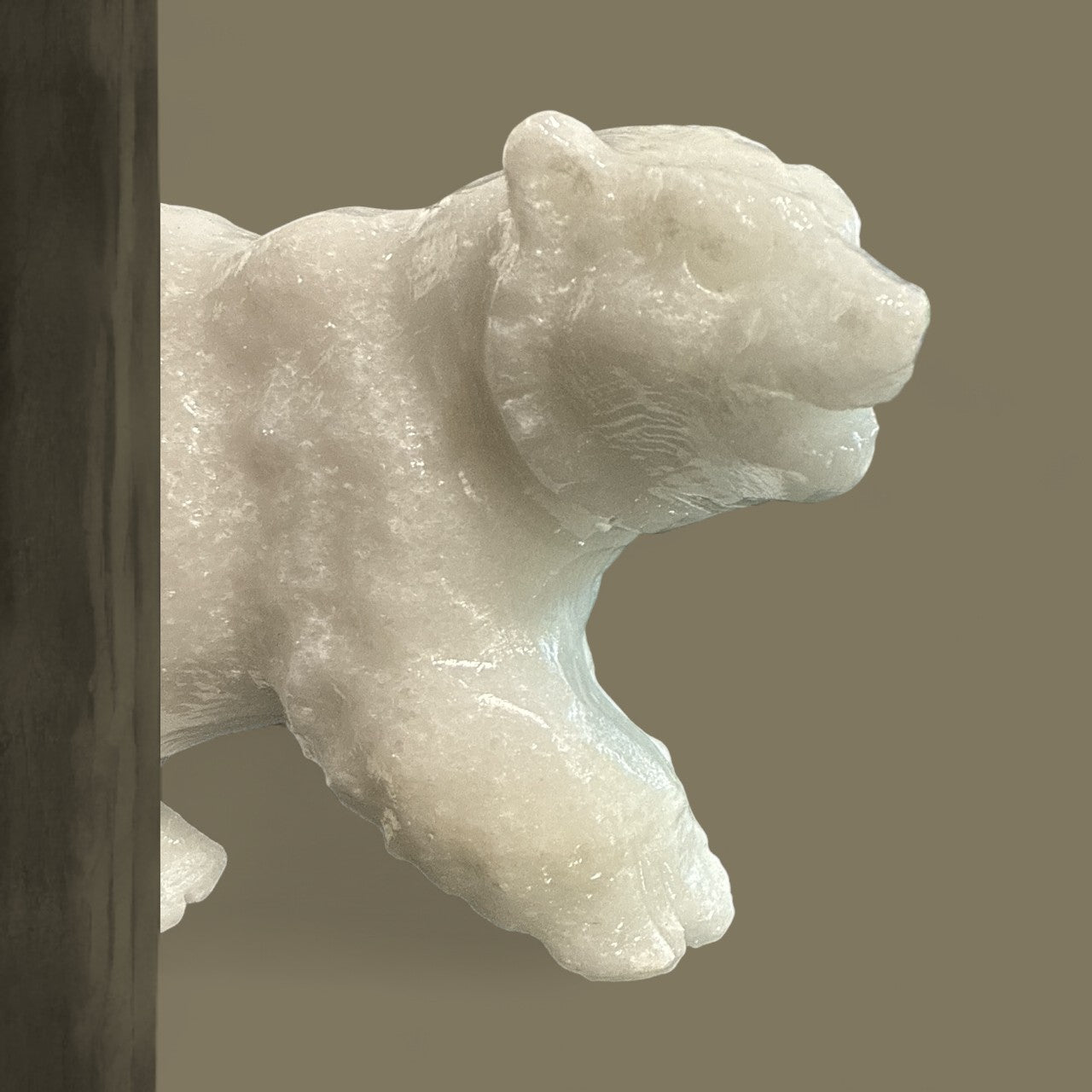 Calcite Bear Sculpture N427