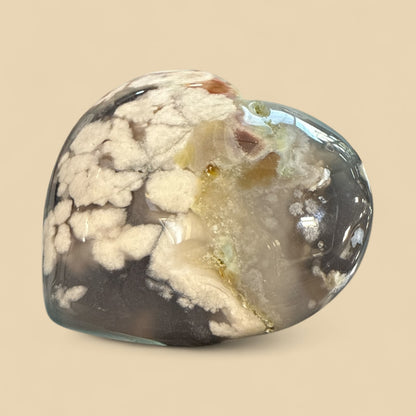Genuine Heart Shaped flower Agate  N407