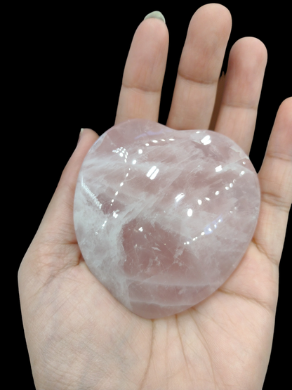 Rose Quartz Heart Shaped Crystals N157.( Free Shipping )