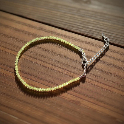 Peridot bracelet adjustable N449
