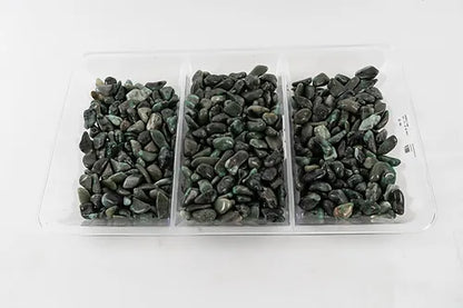 Emerald Tumbled 5 pieces ( Free Shipping )