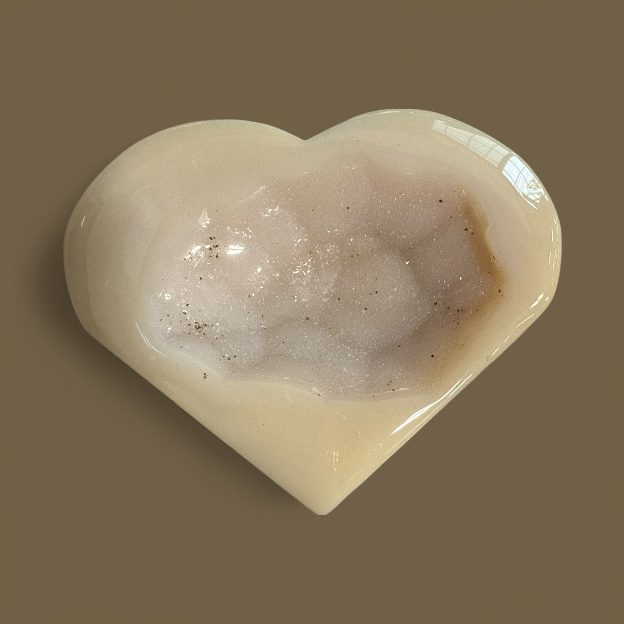 Genuine Agate Hear Shaped with Druzy N428